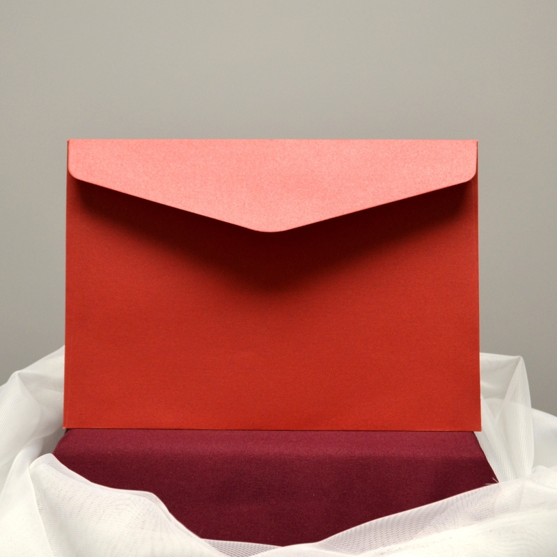 raudonas vokas, rankų darbo, vaizdas iš priekio